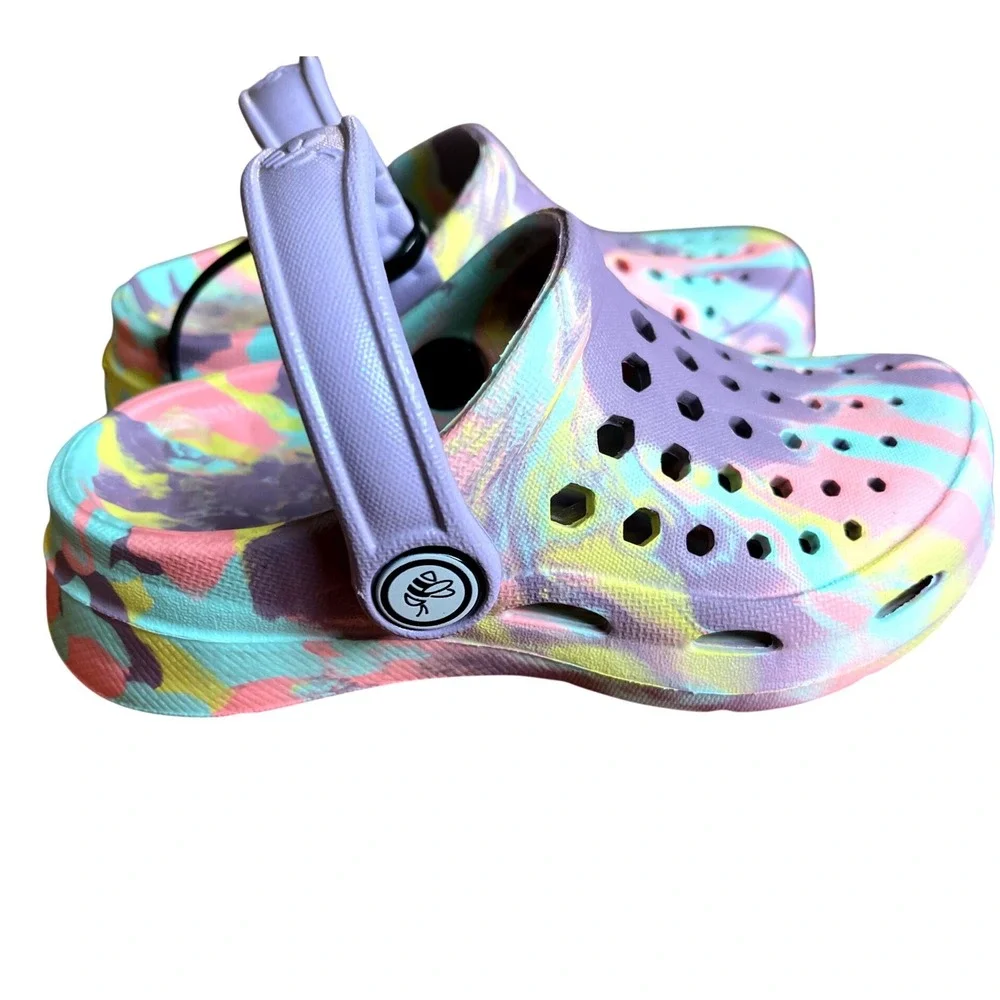 Joybees everyday clogs